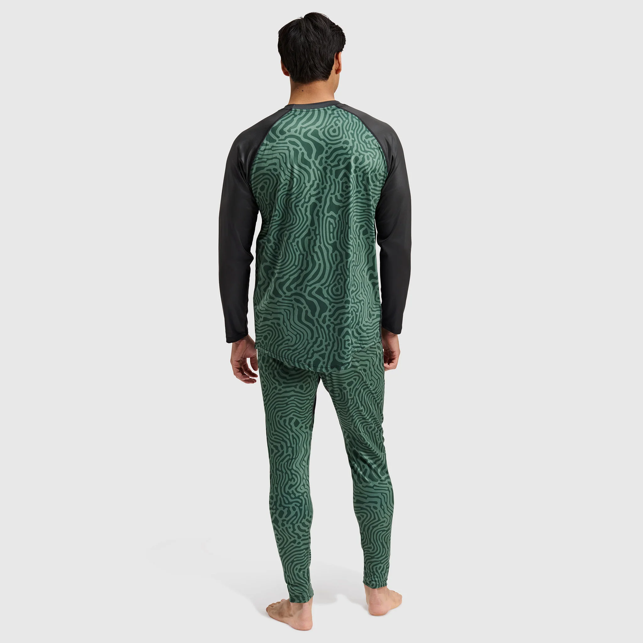 Men's Skyliner All-Season Base Layer Crewneck - Image 17