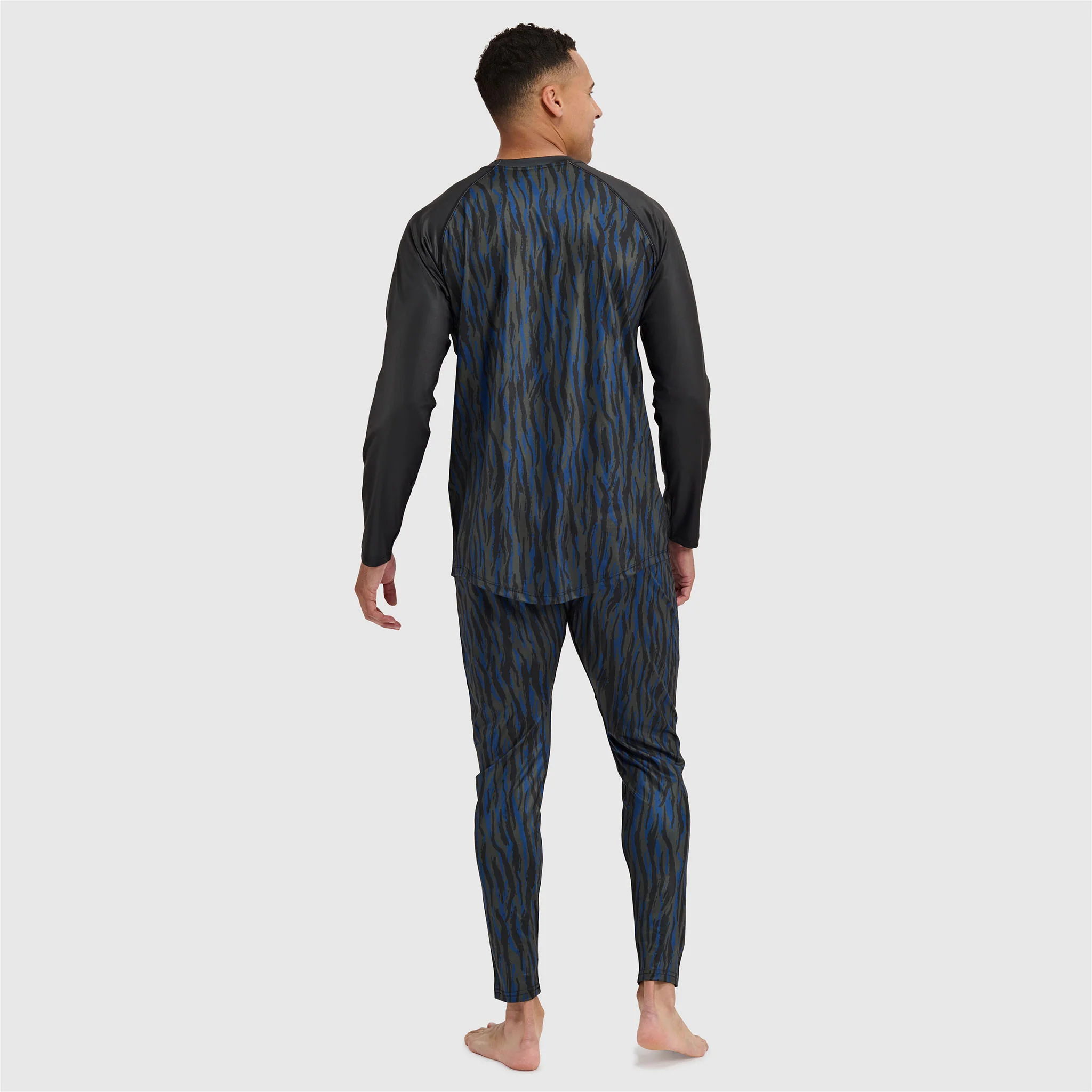 Men's Skyliner All-Season Base Layer Crewneck - Image 6