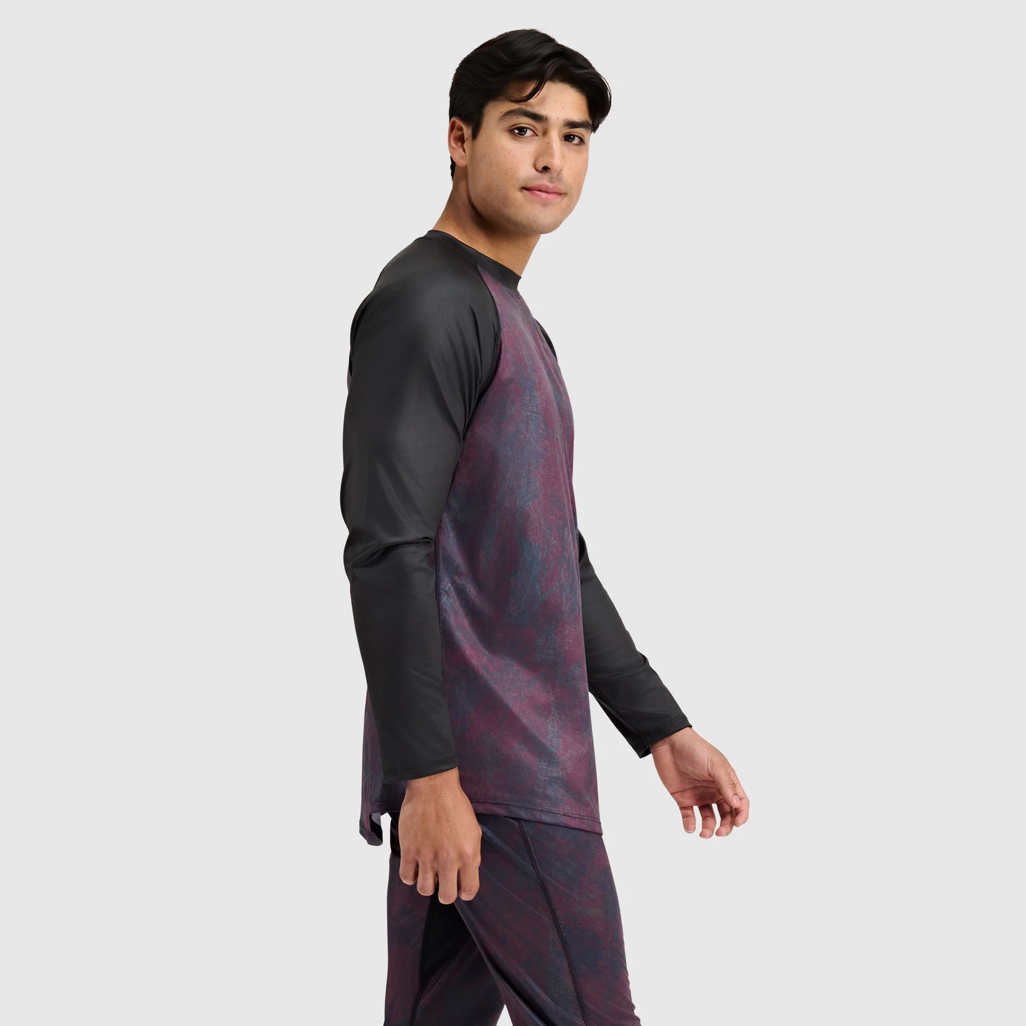 Men's Skyliner All-Season Base Layer Crewneck - Image 9