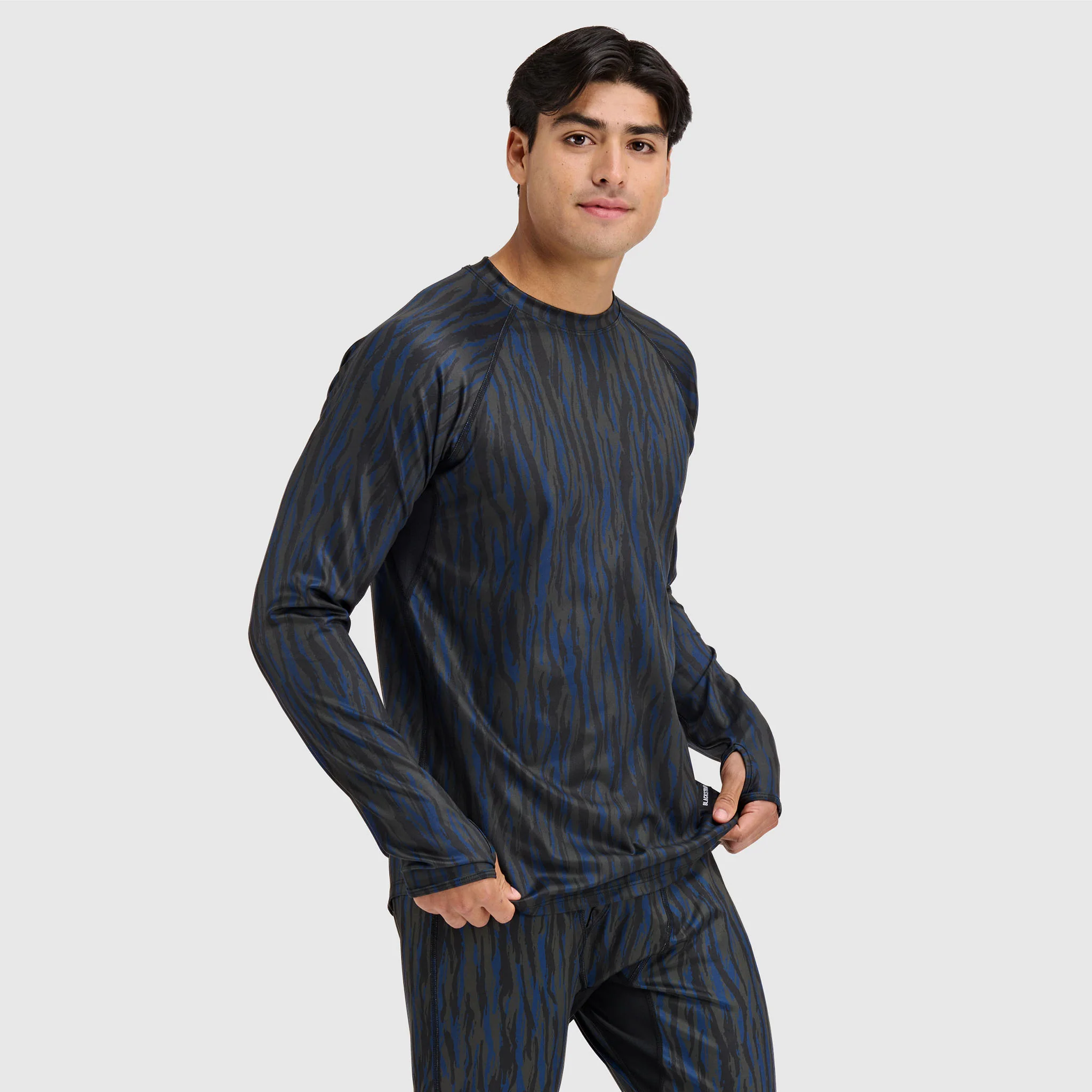 Men's Summit Base Layer Crewneck - Image 10