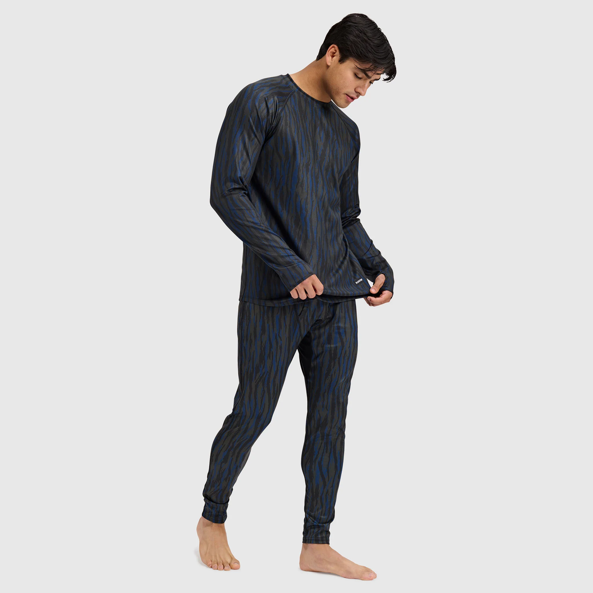 Men's Summit Base Layer Crewneck - Image 11