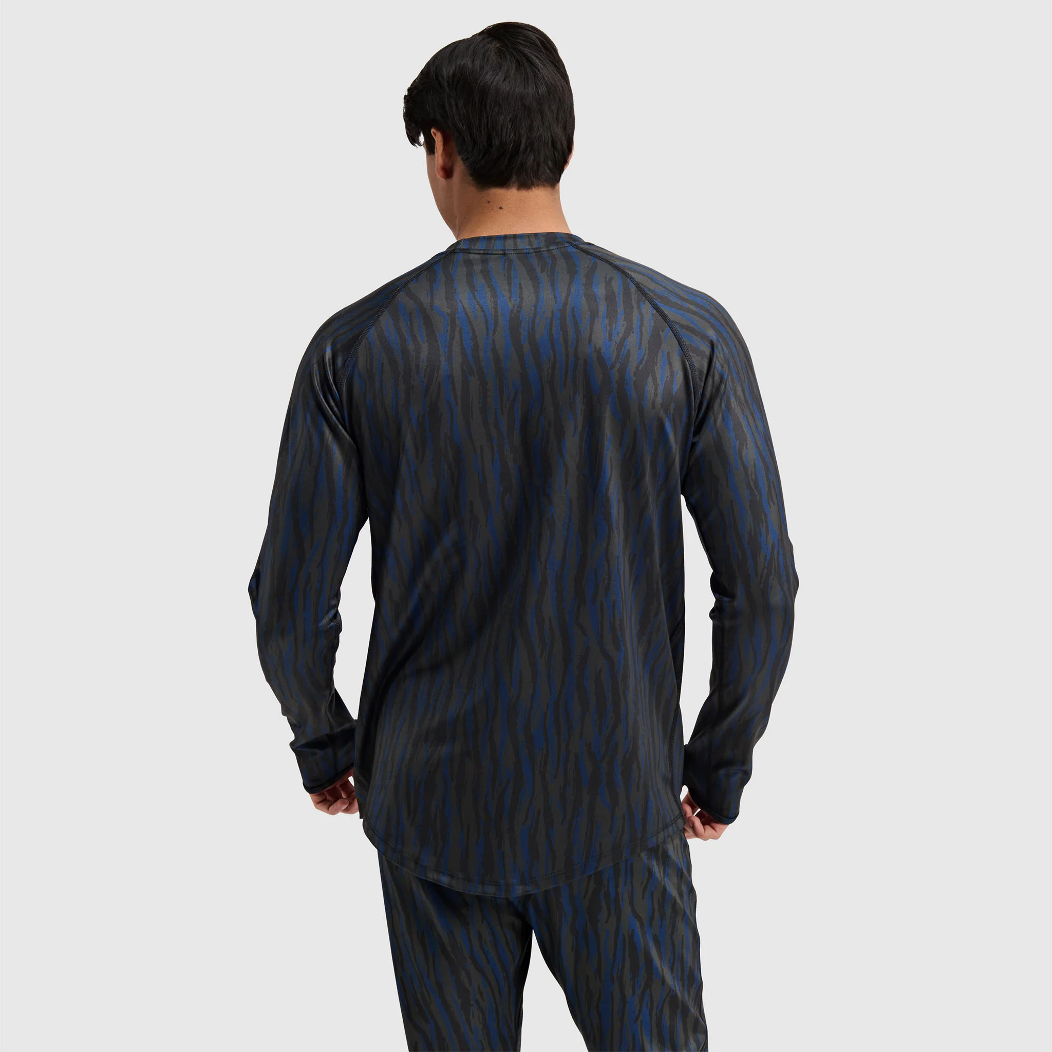 Men's Summit Base Layer Crewneck - Image 9