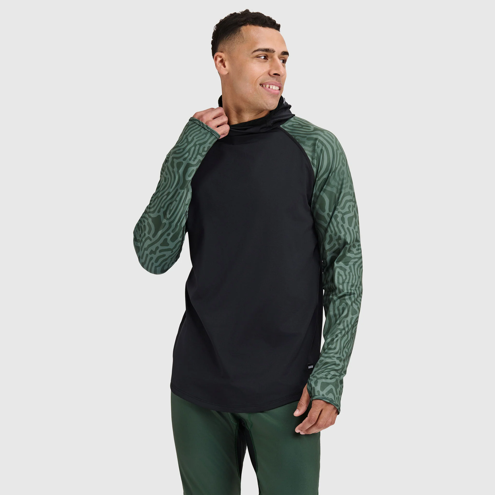 Men's Vista Base Layer Hoodie - Image 15