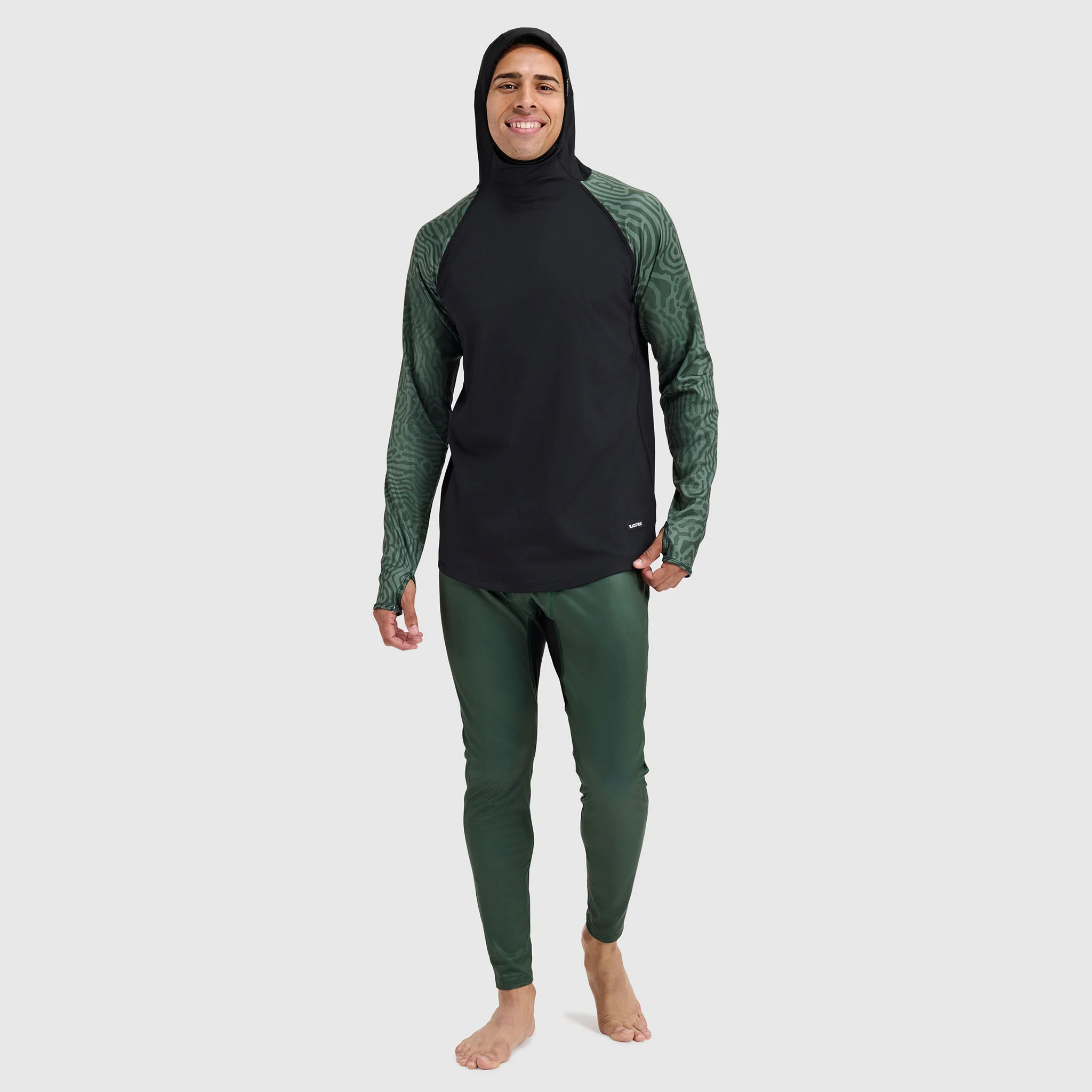 Men's Vista Base Layer Hoodie - Image 17