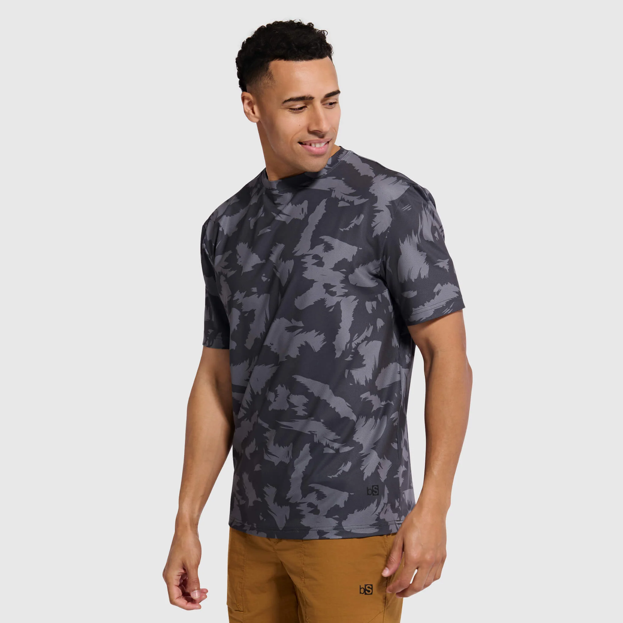 Men's Voyage Short Sleeve Trail Shirt - Image 3