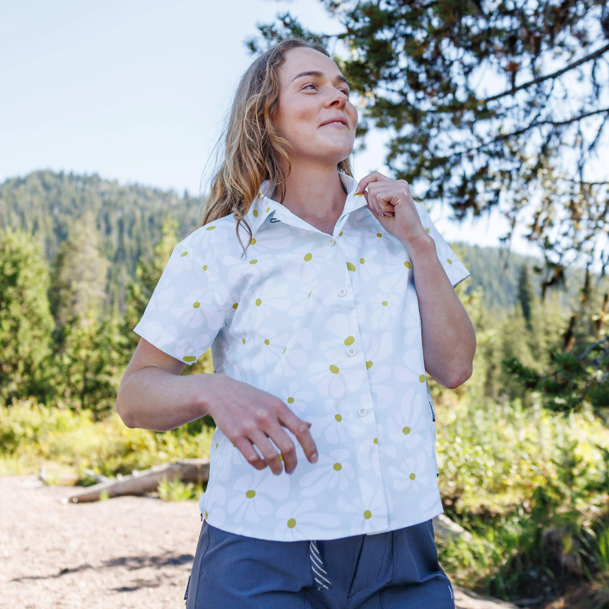 Women's Approach Camp Button Down Shirt - Image 8
