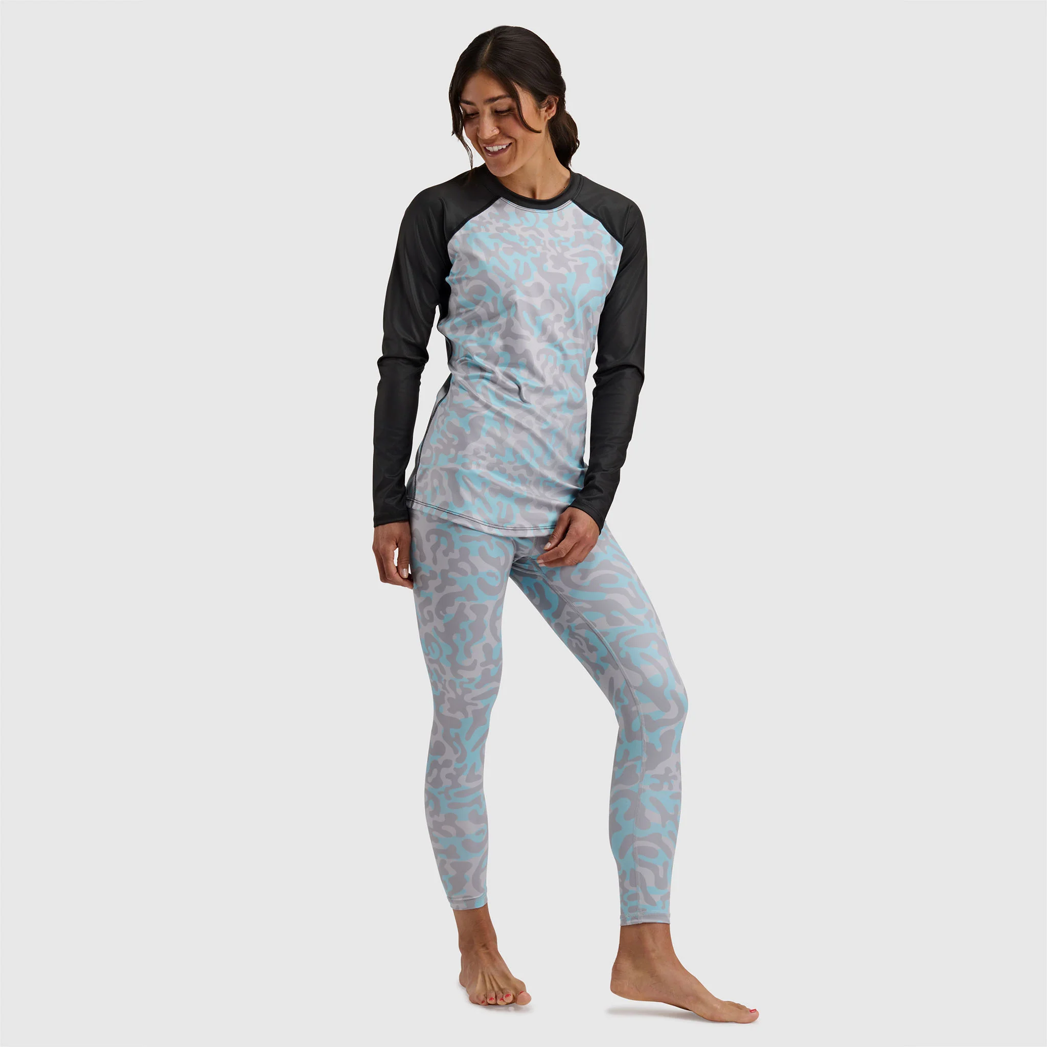Women's Skyliner All-Season Base Layer Crewneck - Image 10