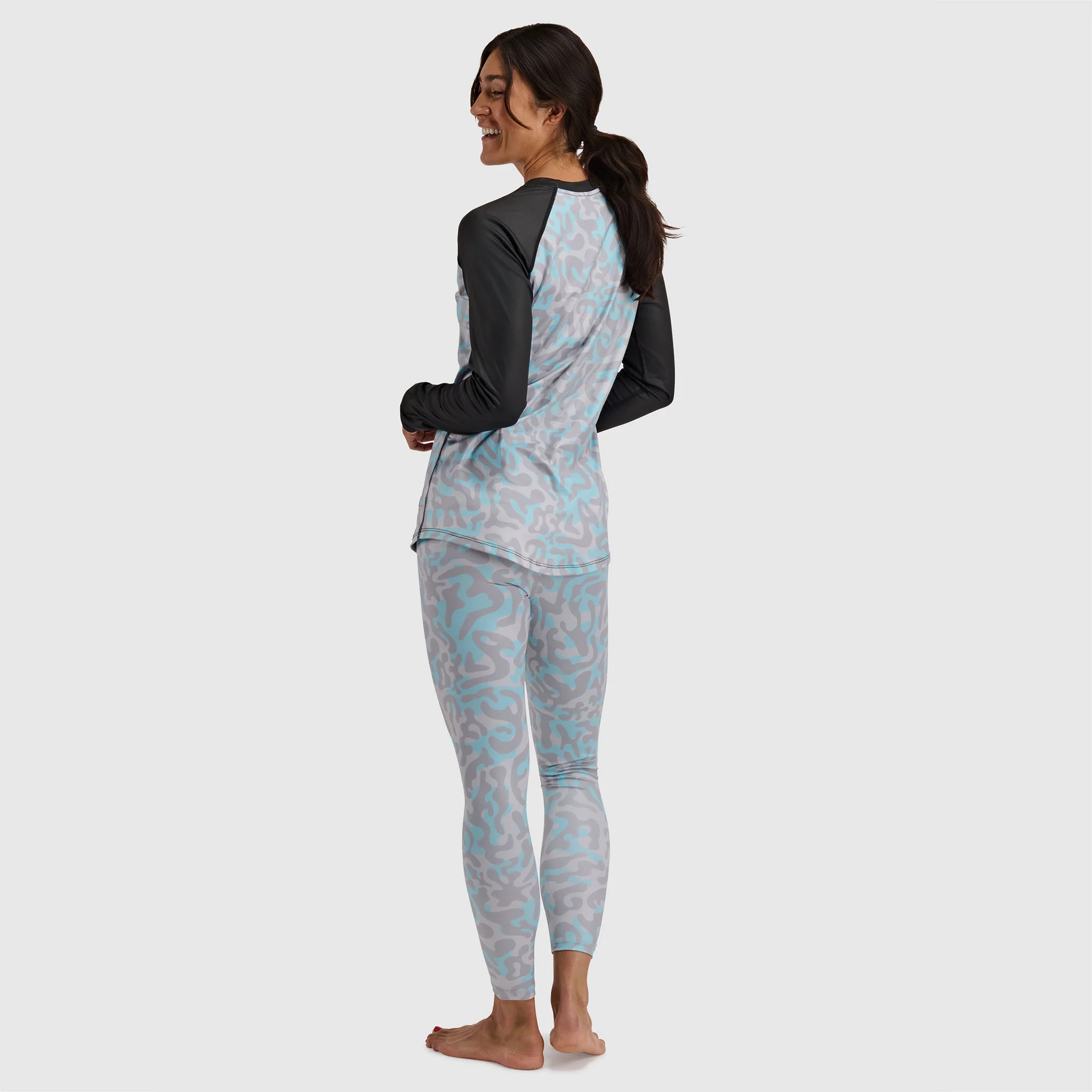 Women's Skyliner All-Season Base Layer Crewneck - Image 12