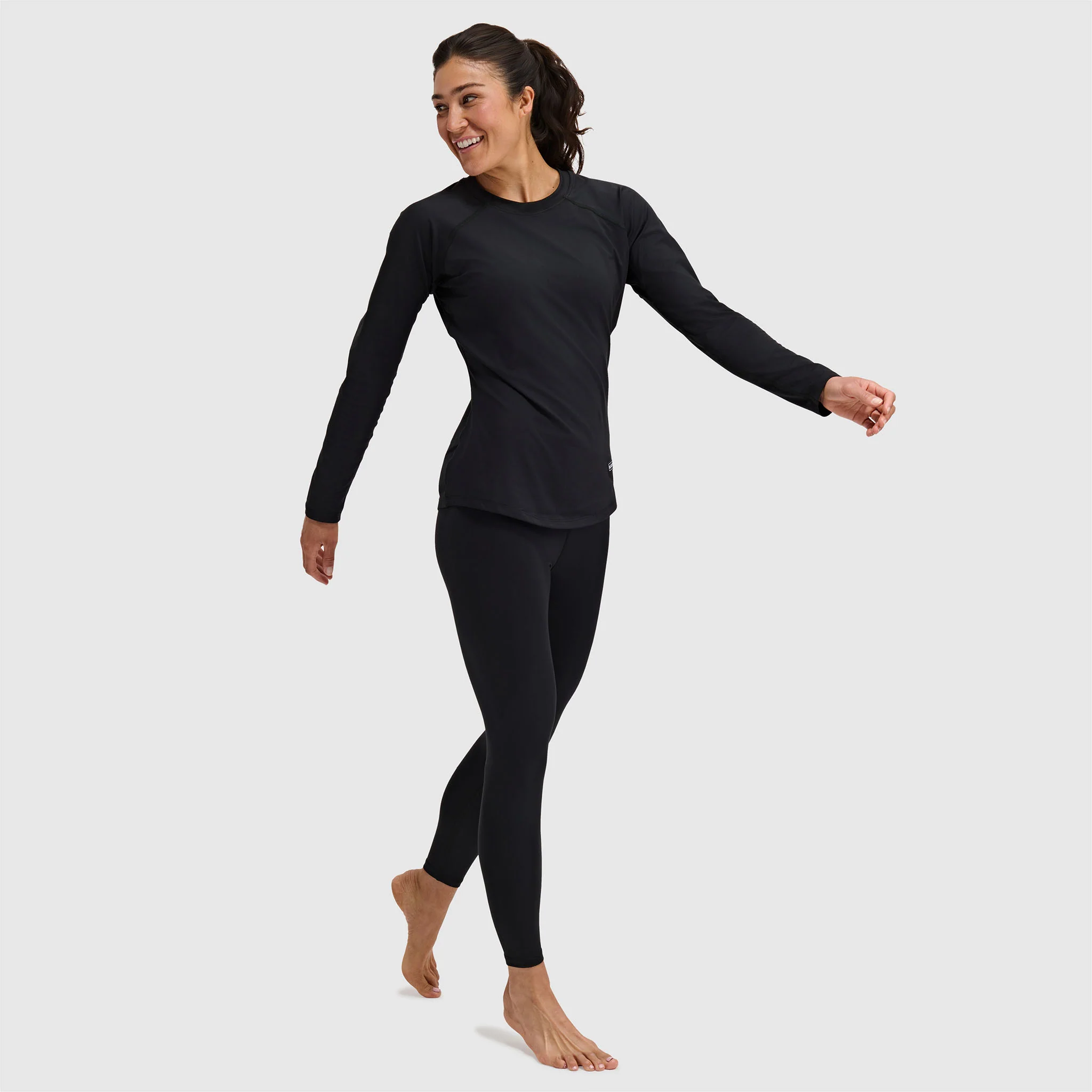Women's Skyliner All-Season Base Layer Crewneck - Image 16