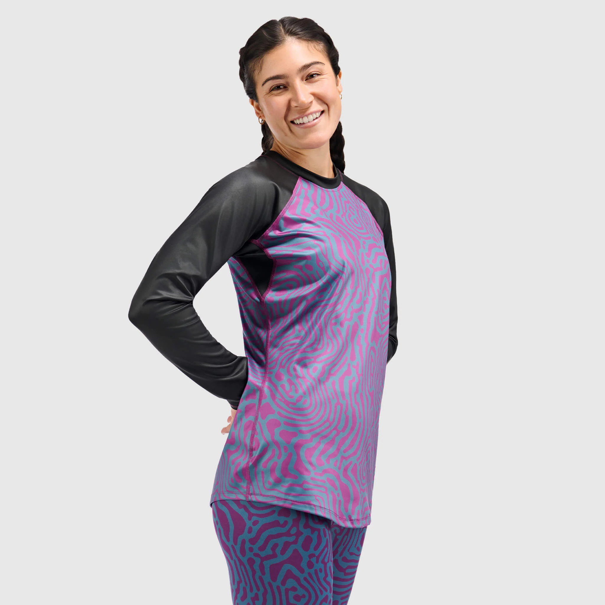 Women's Skyliner All-Season Base Layer Crewneck - Image 3