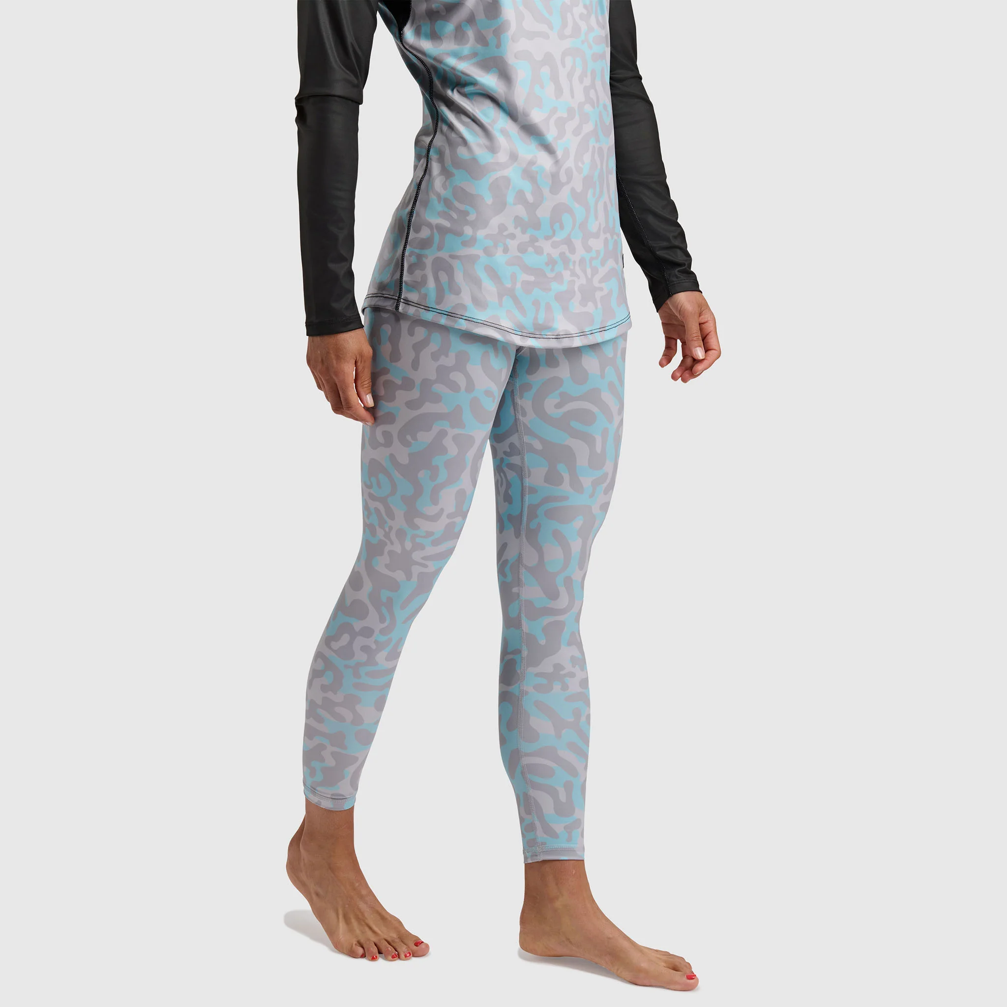 Women's Skyliner All-Season Base Layer Leggings - Image 4