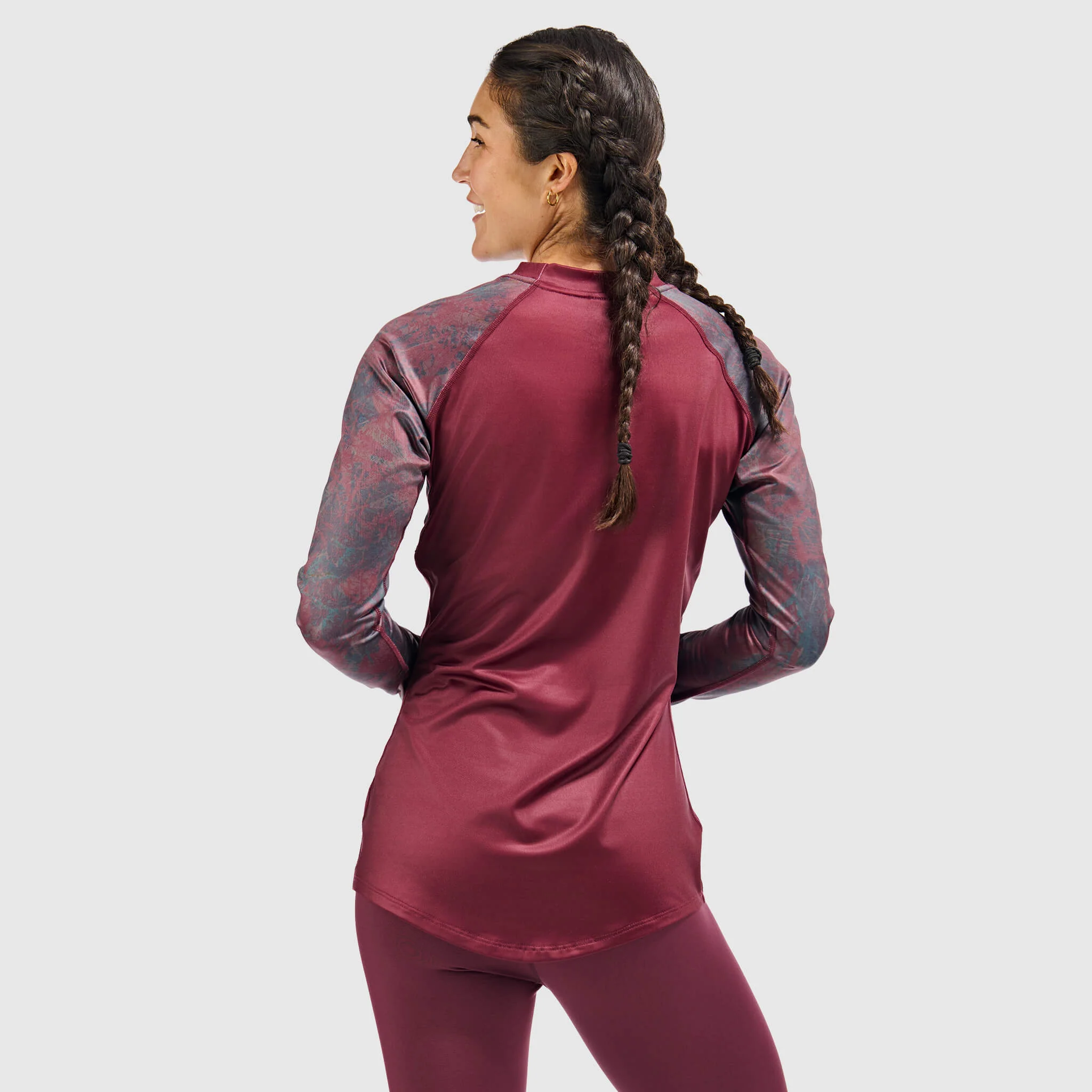 Women's Vista Base Layer Crewneck - Image 17