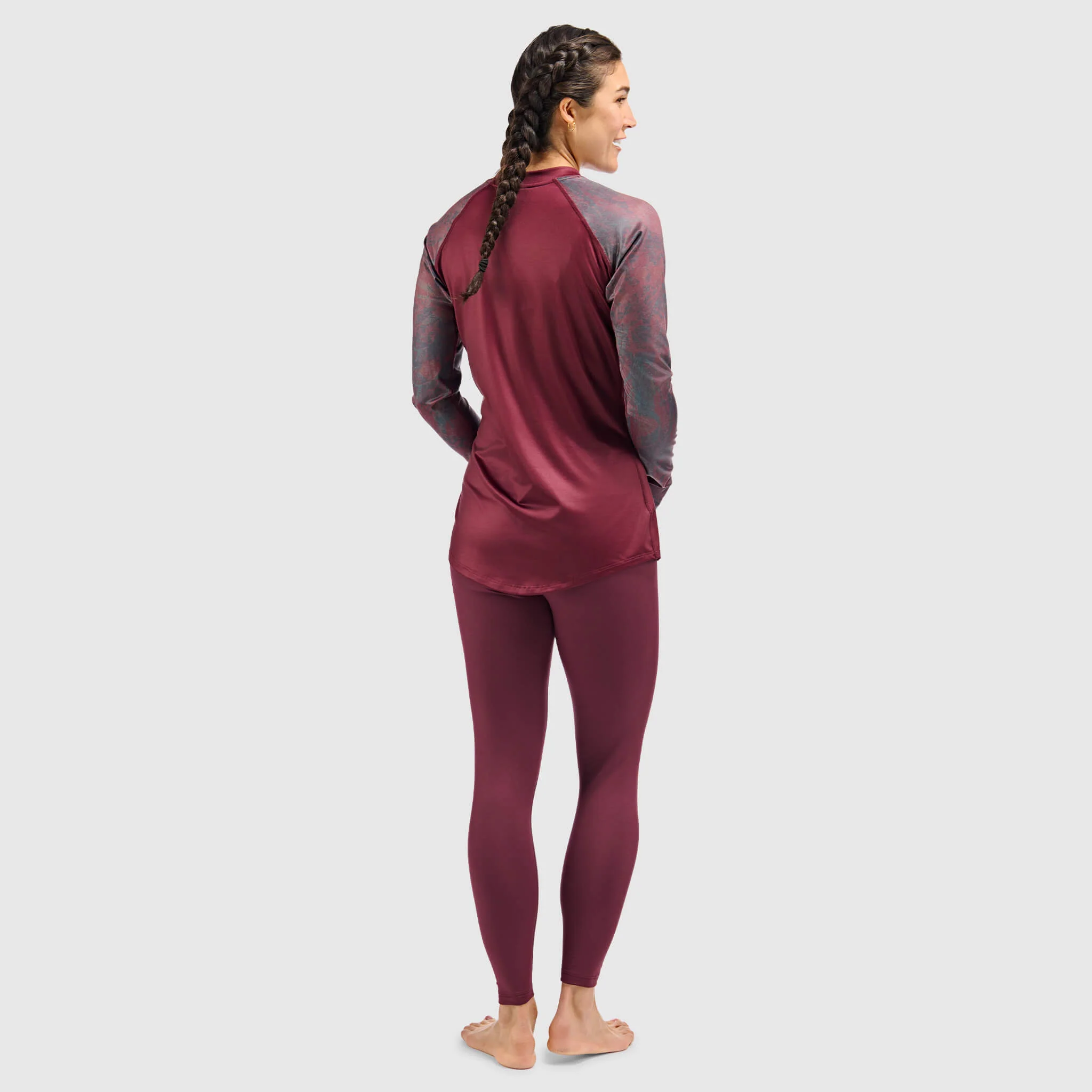 Women's Vista Base Layer Crewneck - Image 18